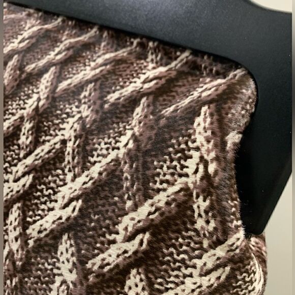 Handmade Genuine Hair-on Calf-hide Wooden Frame Top Handle Bag & 2 Strap Styles - Picture 16 of 16